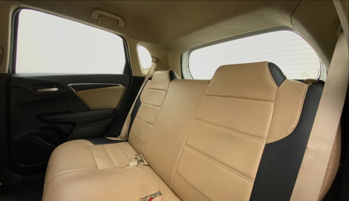 2016 Honda Jazz 1.2 V AT, Petrol, Automatic, 54,687 km, Right Side Rear Door Cabin