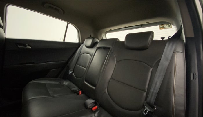 2015 Hyundai Creta SX (O) 1.6 DIESEL, Diesel, Manual, 81,091 km, Right Side Rear Door Cabin