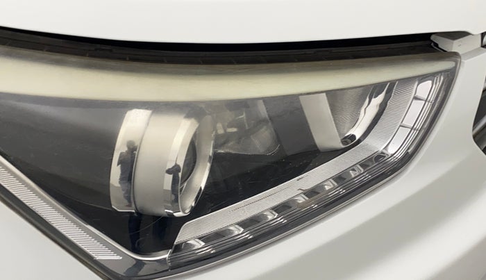 2015 Hyundai Creta SX (O) 1.6 DIESEL, Diesel, Manual, 81,091 km, Right headlight - Faded