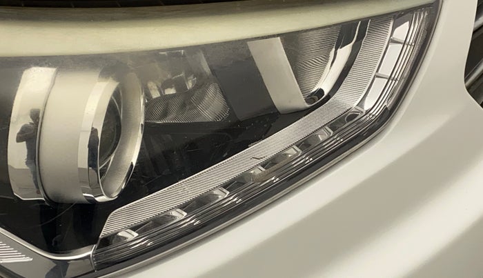 2015 Hyundai Creta SX (O) 1.6 DIESEL, Diesel, Manual, 81,091 km, Right headlight - Minor scratches