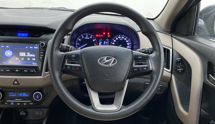 2015 Hyundai Creta 1.6 SX PLUS PETROL, Petrol, Manual, 81,516 km, Steering Wheel Close Up