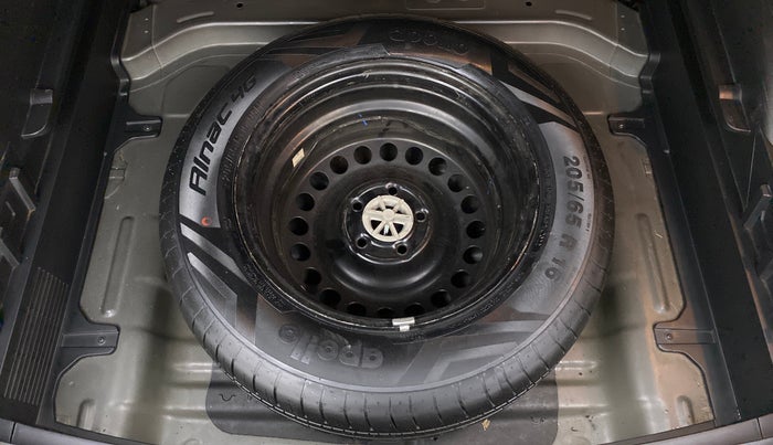 2015 Hyundai Creta 1.6 SX PLUS PETROL, Petrol, Manual, 81,516 km, Spare Tyre