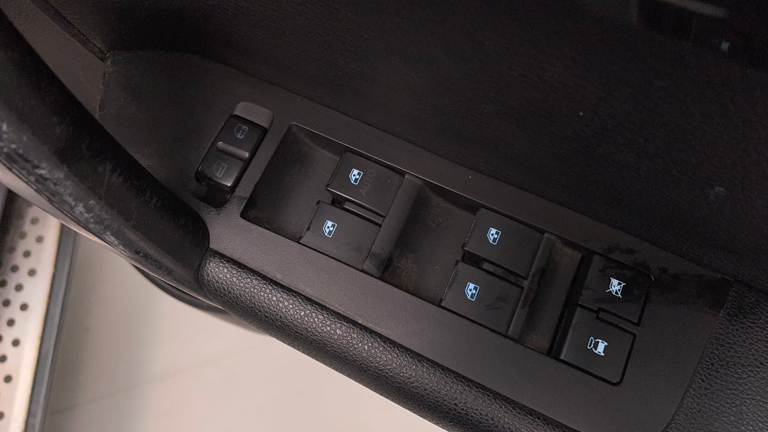 Drivers Side Door Panel Controls