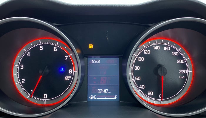 2018 Maruti Swift VXI D, Petrol, Manual, 7,407 km, Odometer Image