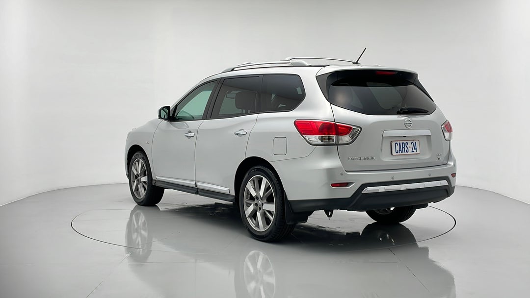 Left Back Diagonal (45- Degree) View