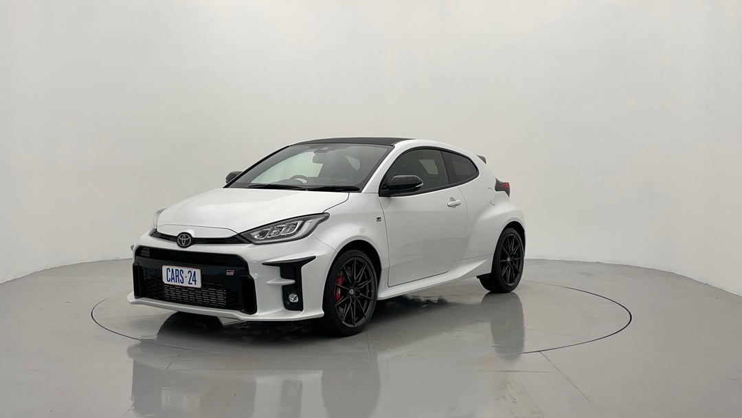 2021 Toyota Gr Yaris Rallye, Manual, 16753 km, Left Front Diagonal (45- Degree) View