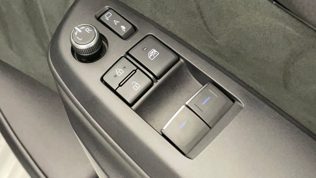 2021 Toyota Gr Yaris Rallye, Manual, 16753 km, Drivers Side Door Panel Controls