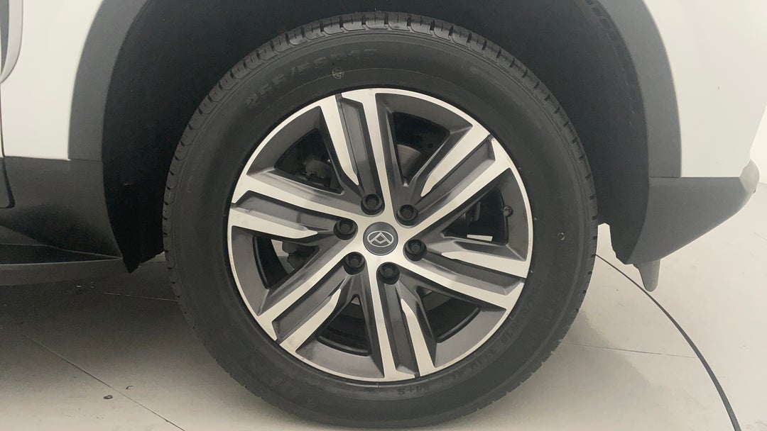 2023 LDV D90 Executive (4wd) D20, Automatic, 35737 km, Right Front Wheel