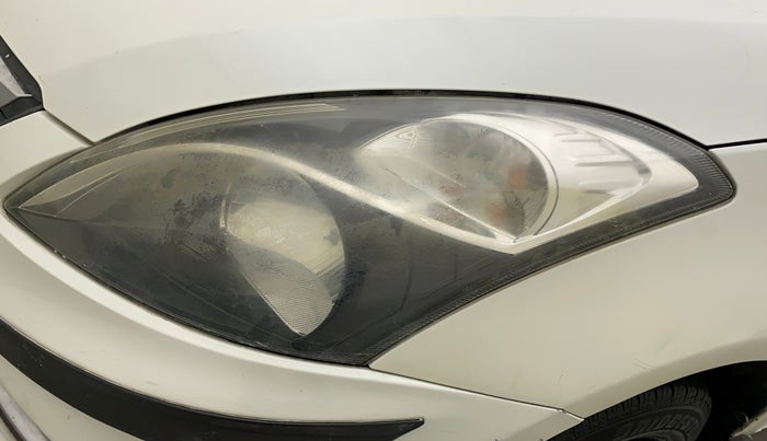 2015 Maruti Swift Dzire VXI, Petrol, Manual, 85,929 km, Left headlight - Faded