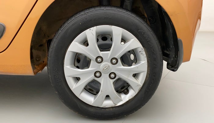 2015 Hyundai Grand i10 SPORTZ 1.2 KAPPA VTVT, Petrol, Manual, 47,958 km, Left Rear Wheel
