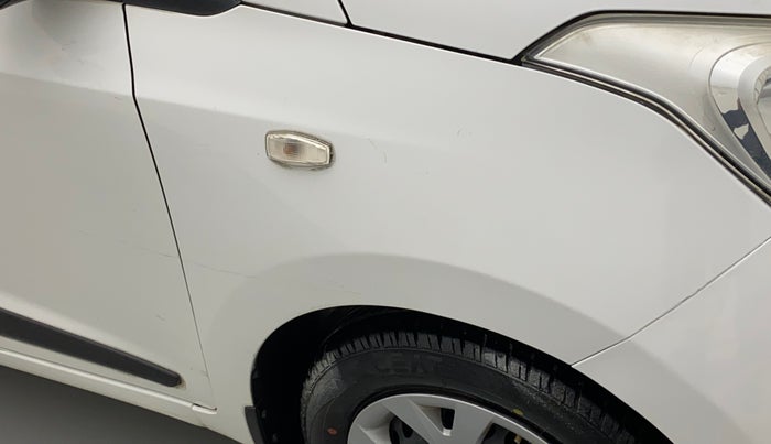 2015 Hyundai Grand i10 MAGNA 1.2 KAPPA VTVT, Petrol, Manual, 68,196 km, Right fender - Minor scratches