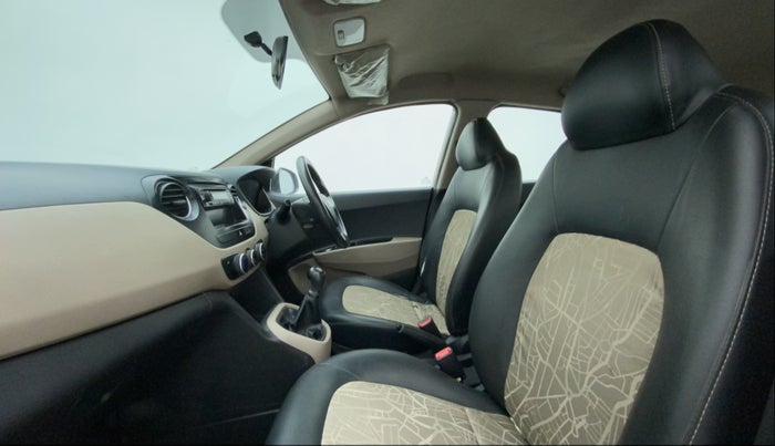 2015 Hyundai Grand i10 MAGNA 1.2 KAPPA VTVT, Petrol, Manual, 68,196 km, Right Side Front Door Cabin
