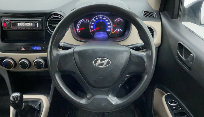 2015 Hyundai Grand i10 MAGNA 1.2 KAPPA VTVT, Petrol, Manual, 68,196 km, Steering Wheel Close Up