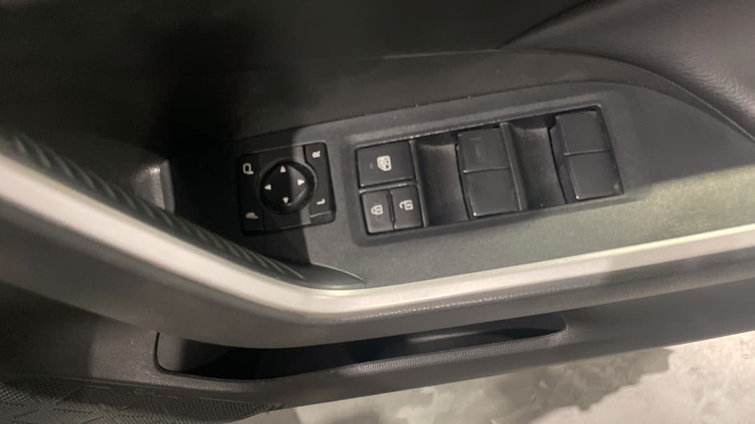 2020 Toyota RAV4 Gx (2WD) Hybrid, Automatic, 61563 km, Drivers Side Door Panel Controls