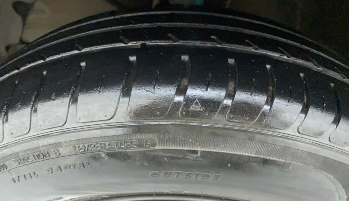 2020 Maruti Dzire VXI, Petrol, Manual, 38,073 km, Left Front Tyre Tread