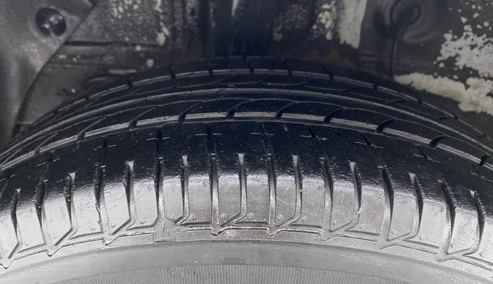 2019 Hyundai Elite i20 SPORTZ PLUS 1.2, Petrol, Manual, 29,829 km, Right Rear Tyre Tread