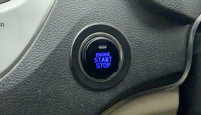 2019 Hyundai Verna 1.6 VTVT SX, CNG, Manual, 75,753 km, Keyless Start/ Stop Button