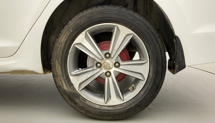 2019 Hyundai Verna 1.6 VTVT SX, CNG, Manual, 75,753 km, Left Rear Wheel