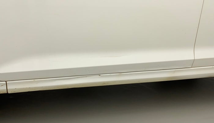2019 Hyundai Verna 1.6 VTVT SX, CNG, Manual, 74,621 km, Left running board - Slightly dented
