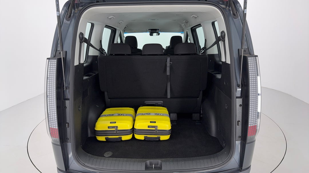 2022 Hyundai Staria Staria, Automatic, 53831 km, Boot Inside View with Luggage