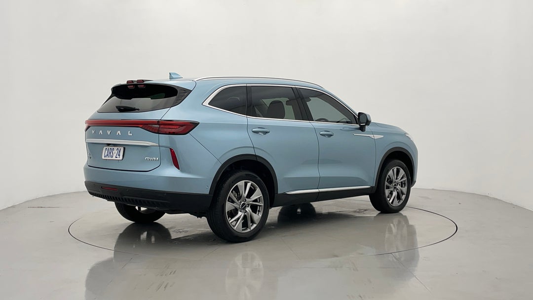 Right Back Diagonal (45- Degree) View