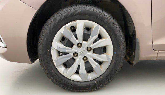 2018 Hyundai Verna 1.4 EX PETROL, Petrol, Manual, 64,469 km, Left Front Wheel