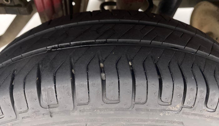 2018 Maruti Alto K10 VXI, Petrol, Manual, 33,746 km, Right Rear Tyre Tread