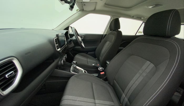 2019 Hyundai VENUE SX PLUS 1.0 TURBO DCT, Petrol, Automatic, 57,826 km, Right Side Front Door Cabin