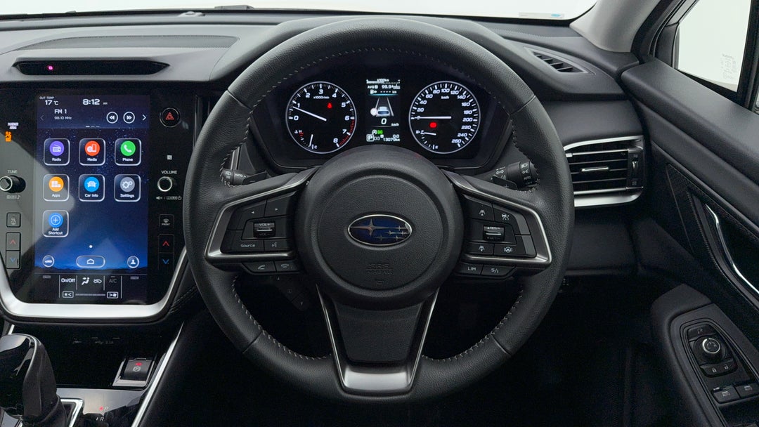 2022 Subaru Outback Awd, Automatic, 13079 km, Steering Wheel Close-up