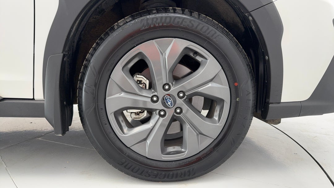 2022 Subaru Outback Awd, Automatic, 13079 km, Right Front Wheel