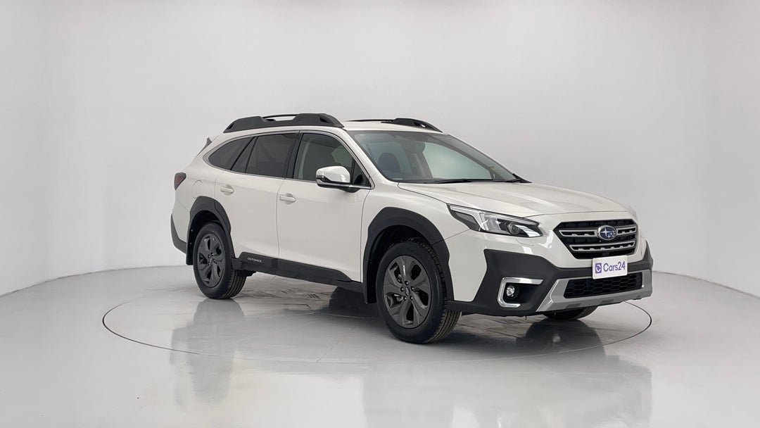 2022 Subaru Outback Awd, Automatic, 13079 km, Right Front Diagonal (45- Degree) View