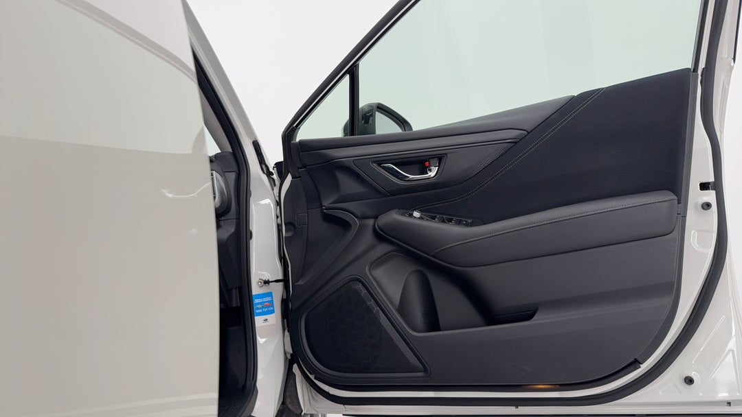 2022 Subaru Outback Awd, Automatic, 13079 km, Speaker View