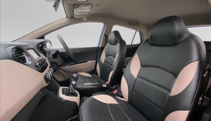 2017 Hyundai Grand i10 SPORTZ 1.2 KAPPA VTVT, Petrol, Manual, 12,380 km, Right Side Front Door Cabin