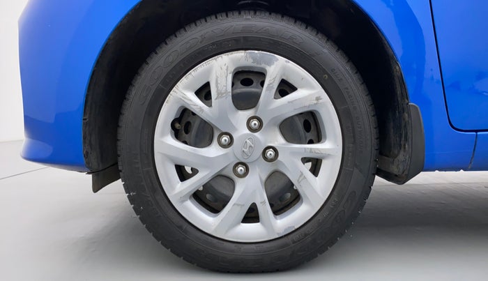 2017 Hyundai Grand i10 SPORTZ 1.2 KAPPA VTVT, Petrol, Manual, 12,380 km, Left Front Wheel