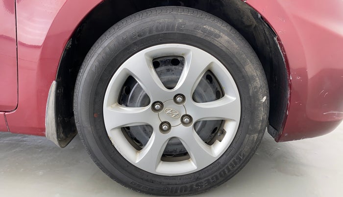 2014 Hyundai Verna FLUIDIC 1.4 VTVT, Petrol, Manual, 70,923 km, Right Front Wheel