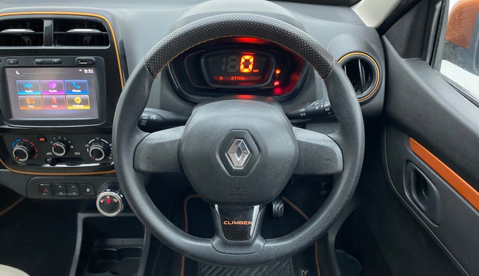2018 Renault Kwid CLIMBER 1.0 AMT, Petrol, Automatic, 27,823 km, Steering Wheel Close Up