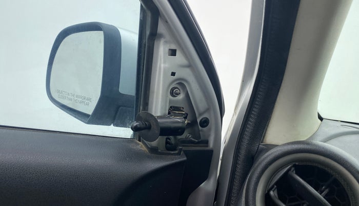 2018 Nissan Micra Active XV, Petrol, Manual, 64,384 km, Left rear-view mirror - Slight misalignment