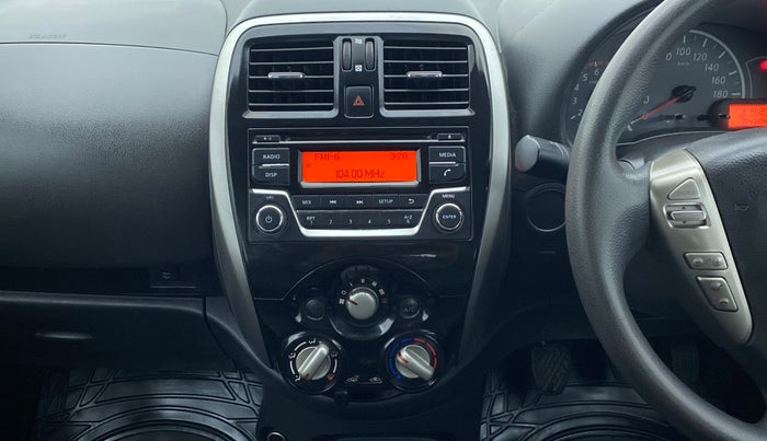 2018 Nissan Micra Active XV, Petrol, Manual, 64,384 km, Air Conditioner
