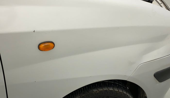 2013 Hyundai Santro Xing GLS, Petrol, Manual, 81,618 km, Right fender - Minor scratches