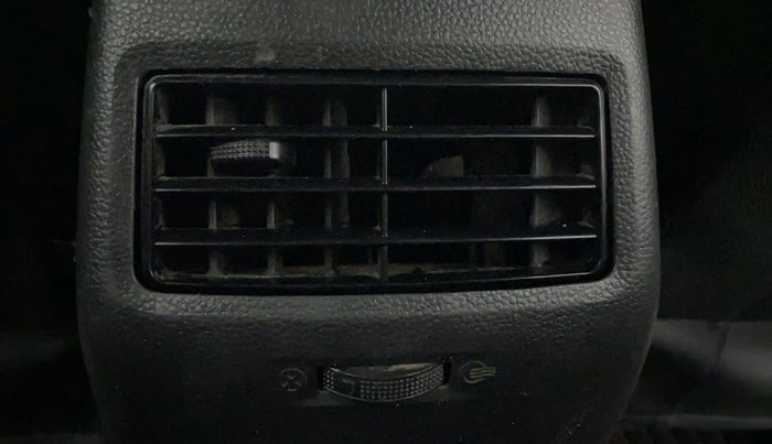 2015 Hyundai Elite i20 MAGNA 1.2, Petrol, Manual, 52,578 km, Rear AC Vents