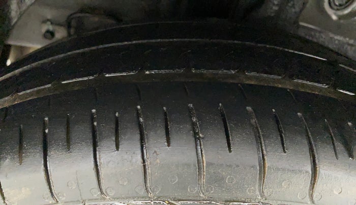 2015 Hyundai Elite i20 MAGNA 1.2, Petrol, Manual, 52,578 km, Right Rear Tyre Tread