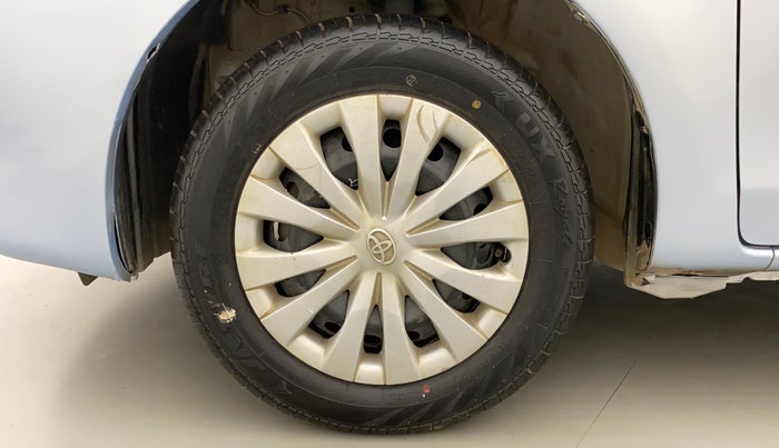 2011 Toyota Etios G SP, Petrol, Manual, 38,244 km, Left Front Wheel