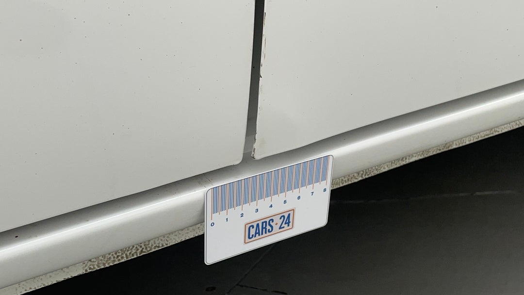 Doors Front RHS Dent