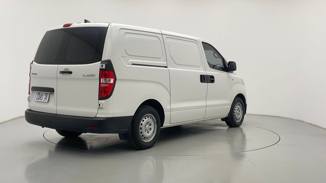 Right Back Diagonal (45- Degree) View