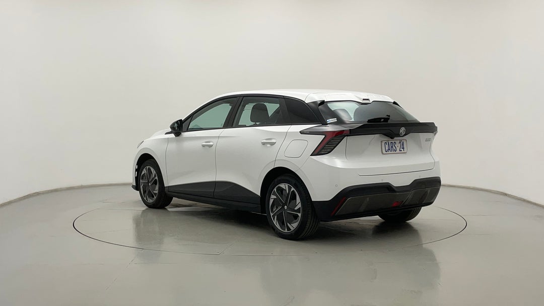 Left Back Diagonal (45- Degree) View