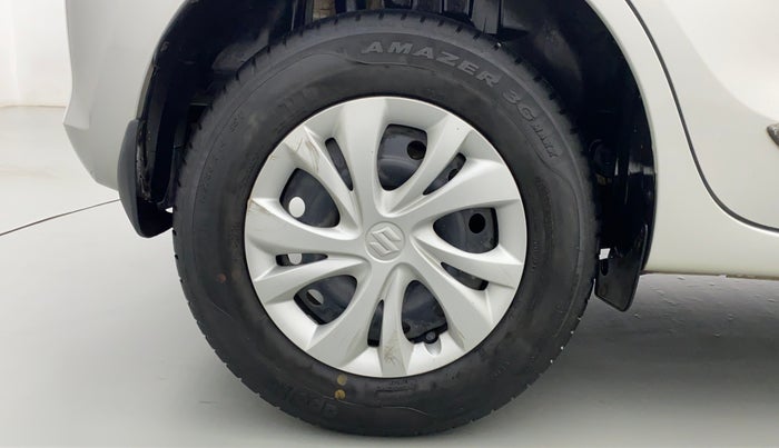 2019 Maruti Swift VXI D, Petrol, Manual, 16,521 km, Right Rear Wheel
