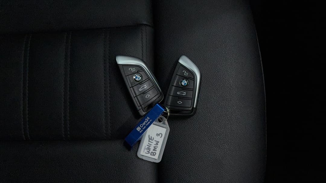 2020 BMW 3 20i M Sport, Automatic, 39517 km, Key Close-up