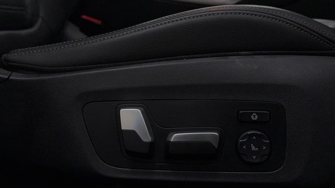 2020 BMW 3 20i M Sport, Automatic, 39517 km, Drivers Side Adjustment Panel