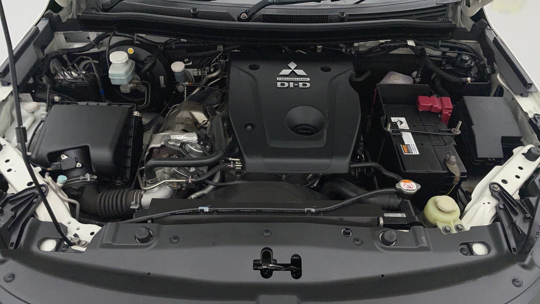 Open Bonnet (Engine)