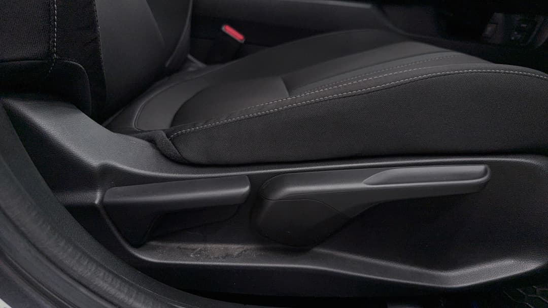2019 Honda Civic Vti-s, Automatic, 80228 km, Drivers Side Adjustment Panel